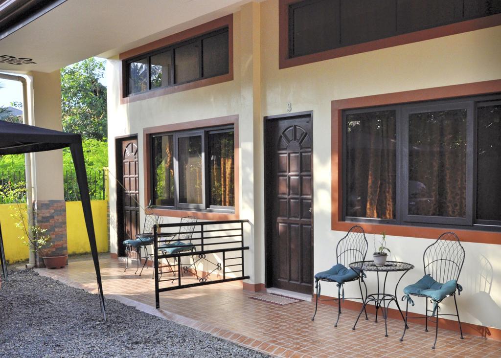 Pal-Watson Apartments Lapu-Lapu City Szoba fotó