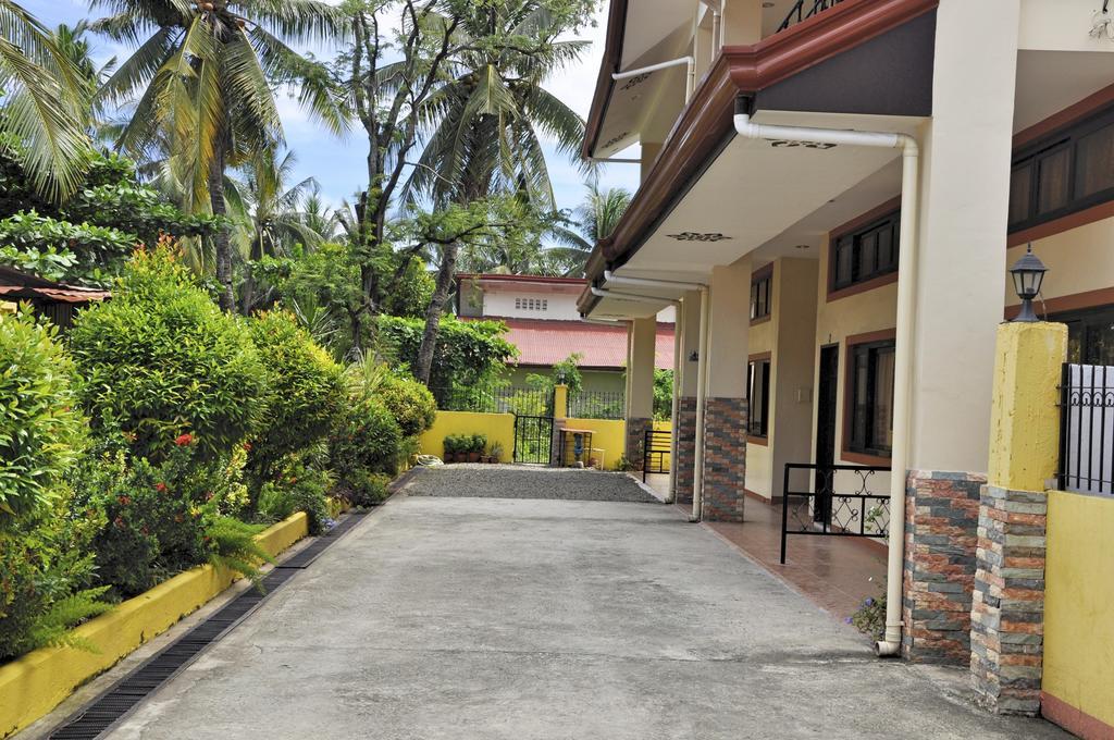 Pal-Watson Apartments Lapu-Lapu City Szoba fotó