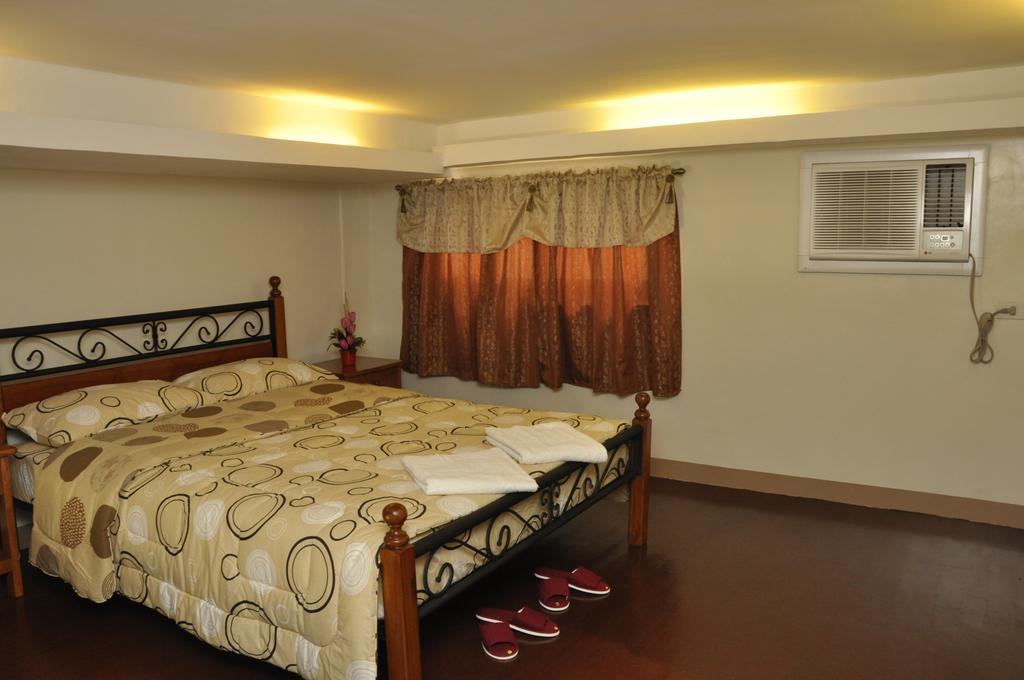 Pal-Watson Apartments Lapu-Lapu City Szoba fotó